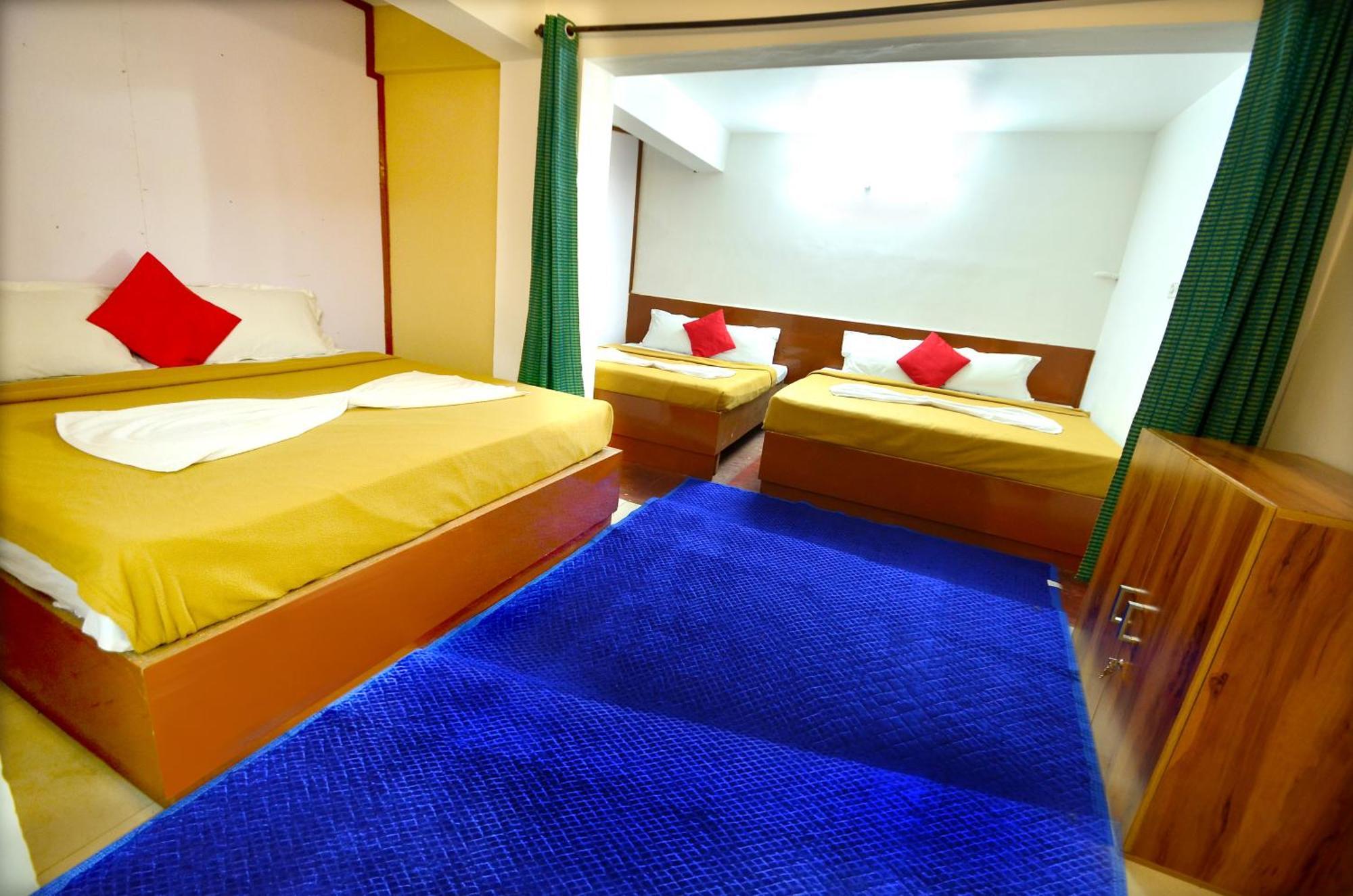 Estay Sk Residency Ooty Εξωτερικό φωτογραφία