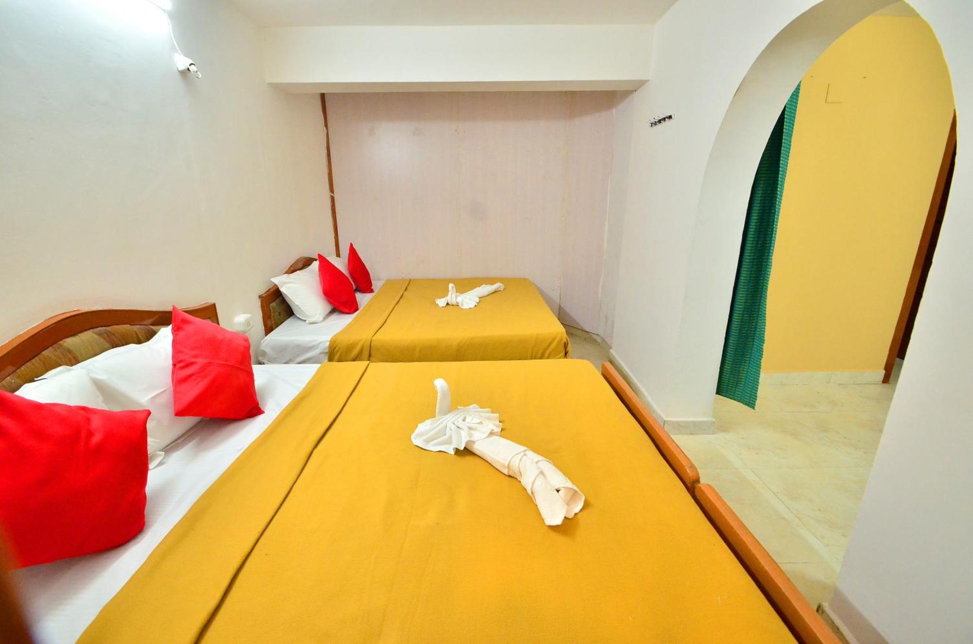 Estay Sk Residency Ooty Εξωτερικό φωτογραφία
